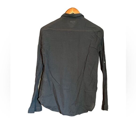 3 for $30! Aerie grey button down shirt. Size Small - Picture 13 of 13
